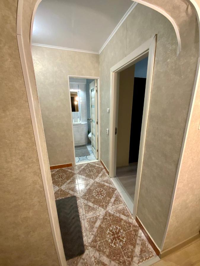 Apartament Bella Тыргу-Окна Экстерьер фото